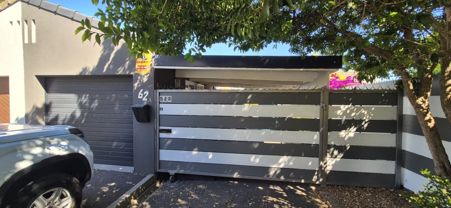 3 Bedroom Property for Sale in Table View Western Cape